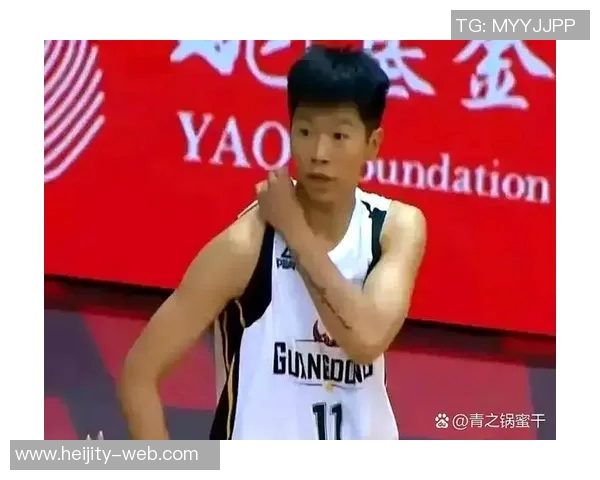 广东女篮夺冠时刻黄思静感动落泪提前换下自己展现真情流露