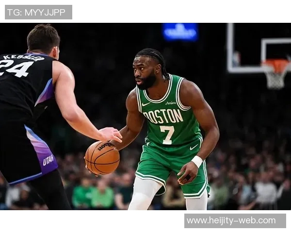 爵士队与凯尔特人队巅峰对决精彩回顾与赛季展望